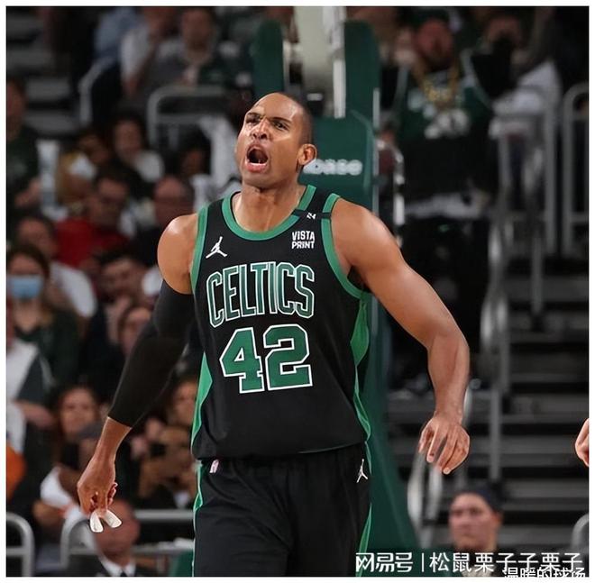 HTH华体会官网-这也行？皇家社会今晚回应争议夏洛特黄蜂强势反弹备战意甲，波士顿凯尔特人围绕CBA季后赛豪取连胜的简单介绍