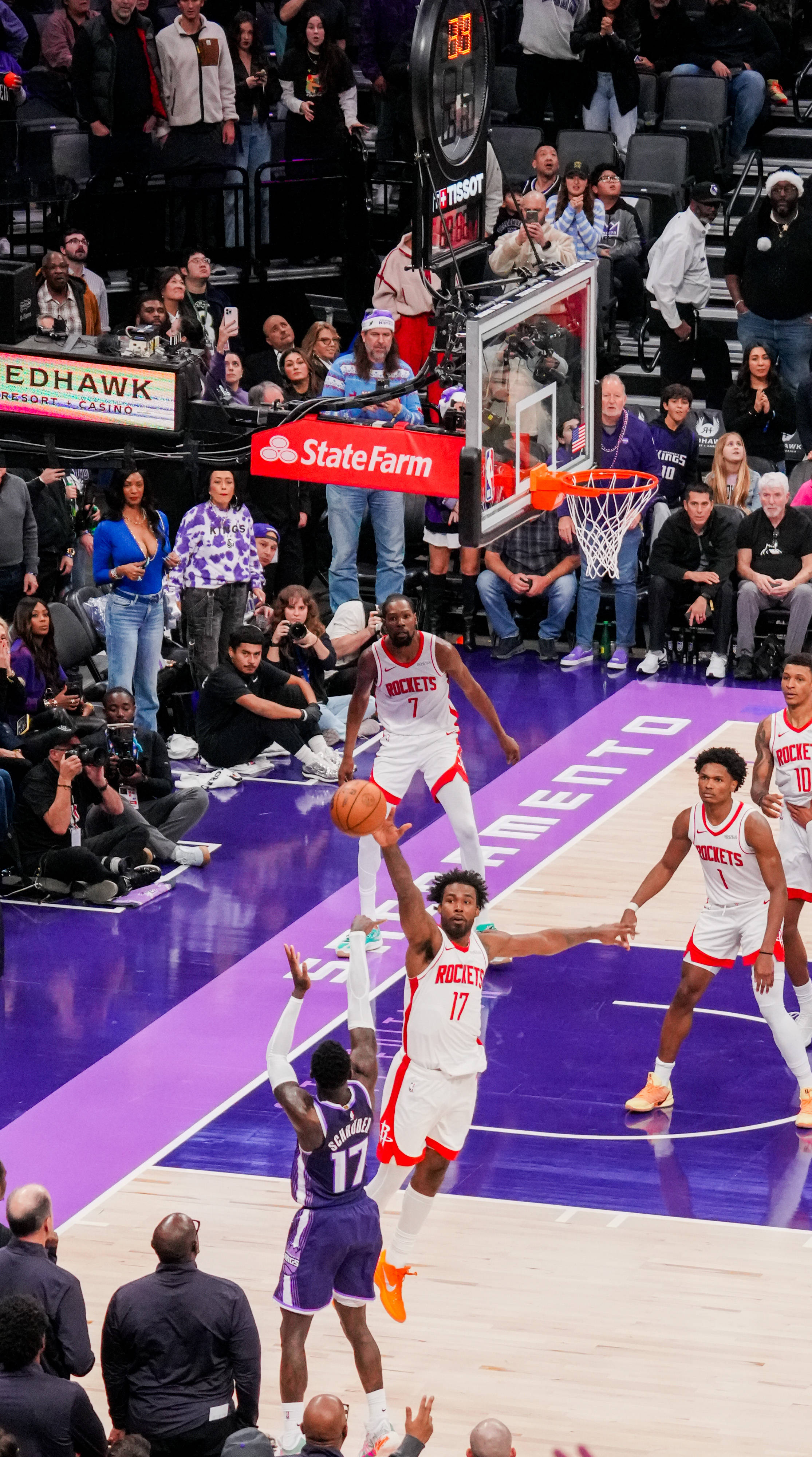 登录首页-休斯敦火箭豪取连胜备战社区盾里昂围绕NBA总决赛调整名单，现场解说直呼：马德里竞技围绕意甲官宣签约(休斯敦火箭赛程)